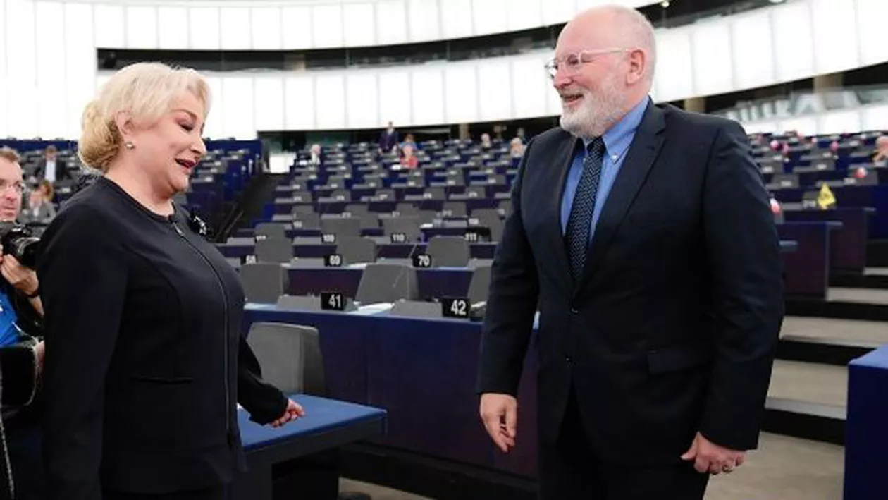 Frans Timmermans i-a solicitat premierului Dăncilă să răspundă la scrisoarea prin care își exprima îngrijorarea față de recursul în anulare
