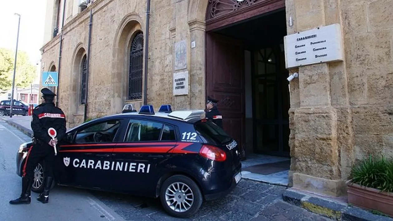 EXPULZARE şi INTERDICŢIE de intrare în Italia, primită de o româncă pe motiv că a luat parte la adunări subversive