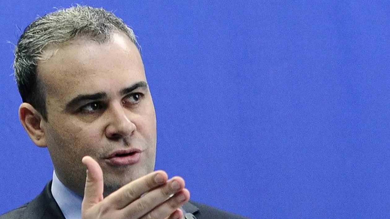 Darius Vâlcov anunţă planuri AMBIŢIOASE pentru TAROM. Ce şi-a propus Guvernul până la sfârşitul anului 2020