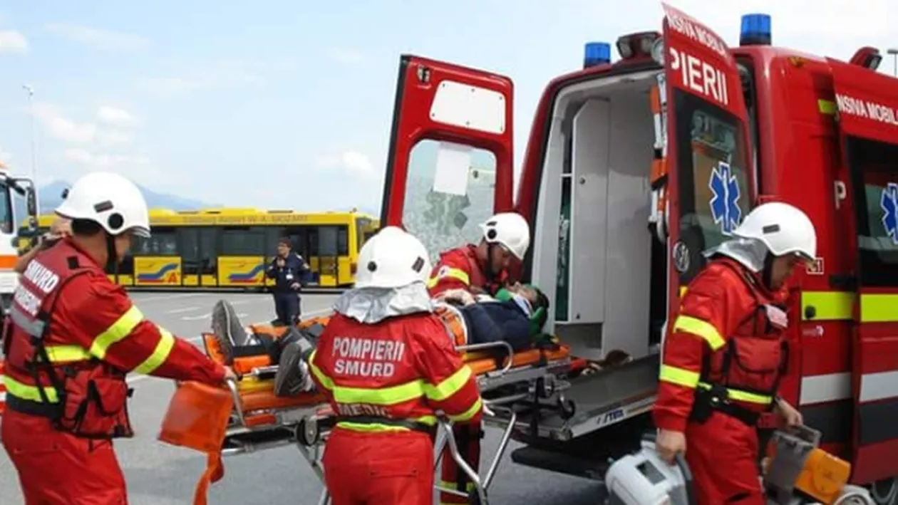 Accident cu MULTIPLE VICTIME în Arad. Două persoane sunt ÎNCARCERATE