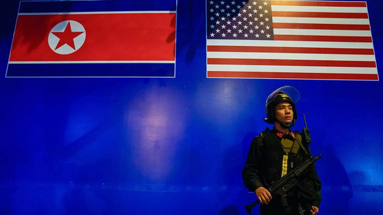 Începe o nouă întâlnire 'istorică' între Donald Trump şi liderul nord-coreean Kim Jong-un. Ce se va discuta și ce aşteptări există