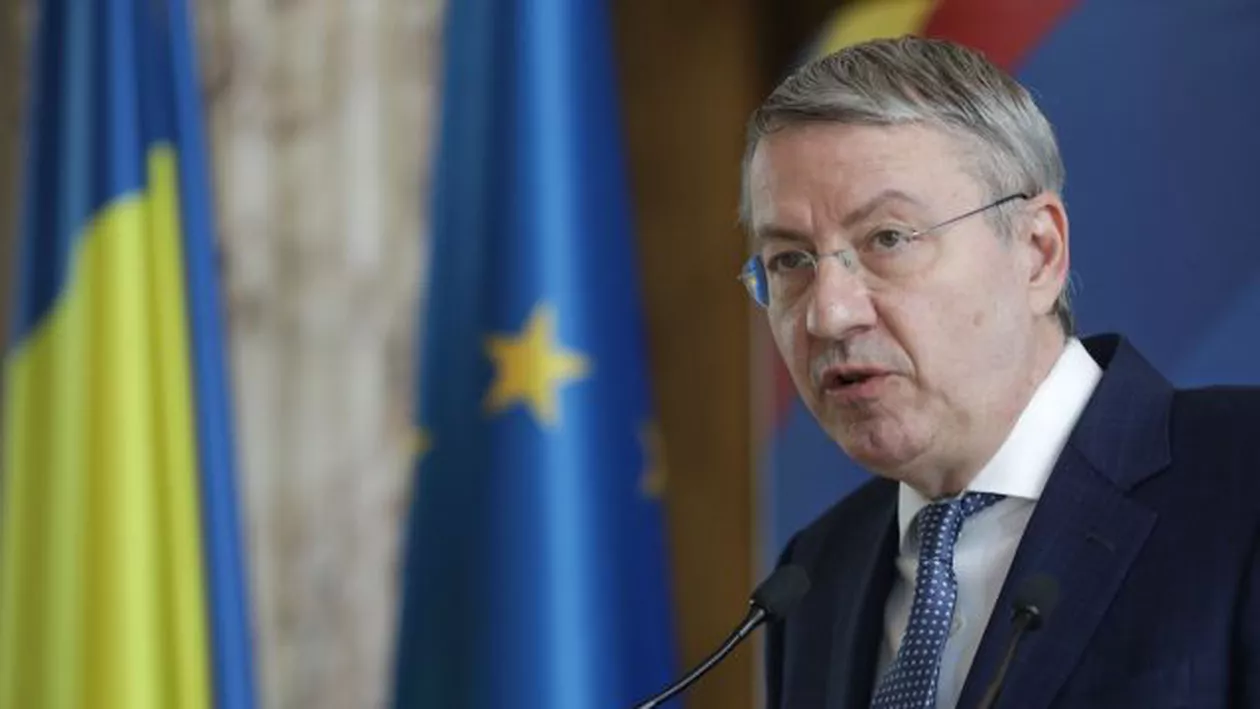 Ministrul Ciamba îl surclasează pe Petre Daea la declarații HALUCINANTE: 'Deci, este o chestiune care...cred că, în fine. Mandatul respectiv este, va fi, este un lucru care va fi...' (VIDEO)