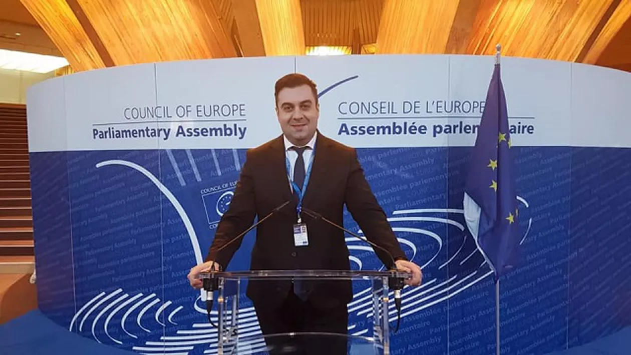 Directorul CFR Călători, după ce două trenuri au deraiat într-o singură zi: `Nu au fost evenimente deosebite. Chiar dormeam şi m-aţi trezit efectiv din somn`. Reacţia ministrului Transporturilor