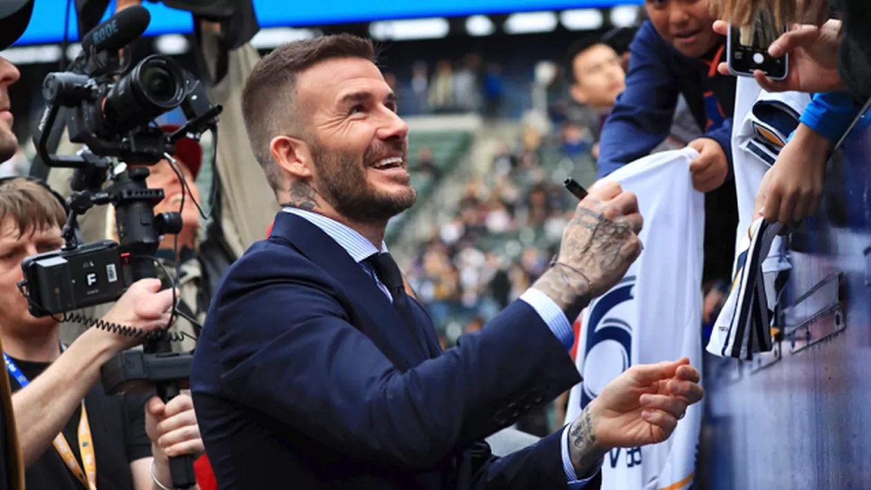 David Beckam are statuia lui proprie. Cum arată (FOTO, VIDEO)