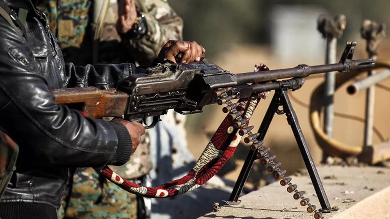 Confruntat cu înfrângerea, Statul Islamic îşi sacrifică proprii oameni. Cum se DESFĂȘOARĂ lupta din ultima redută ISIS