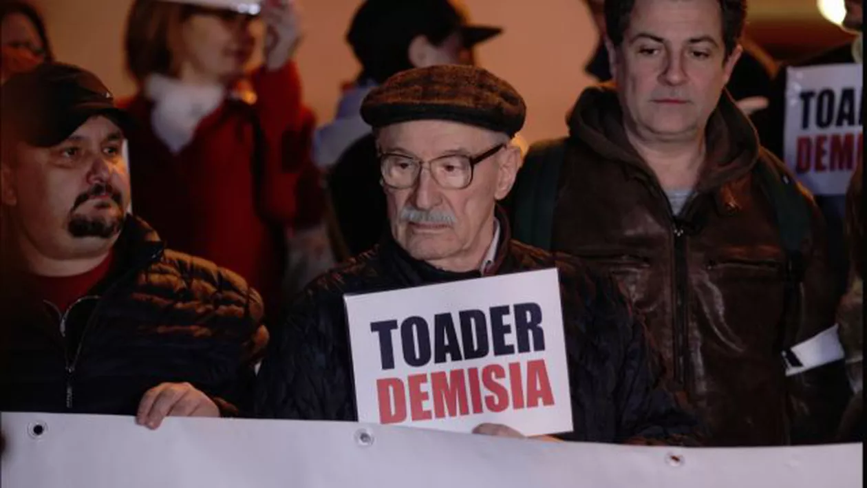 Soţia lui Mihai Şora, după protestul actorilor:  A început (și) campania de terfelire a lui Victor Rebengiuc (FOTO)