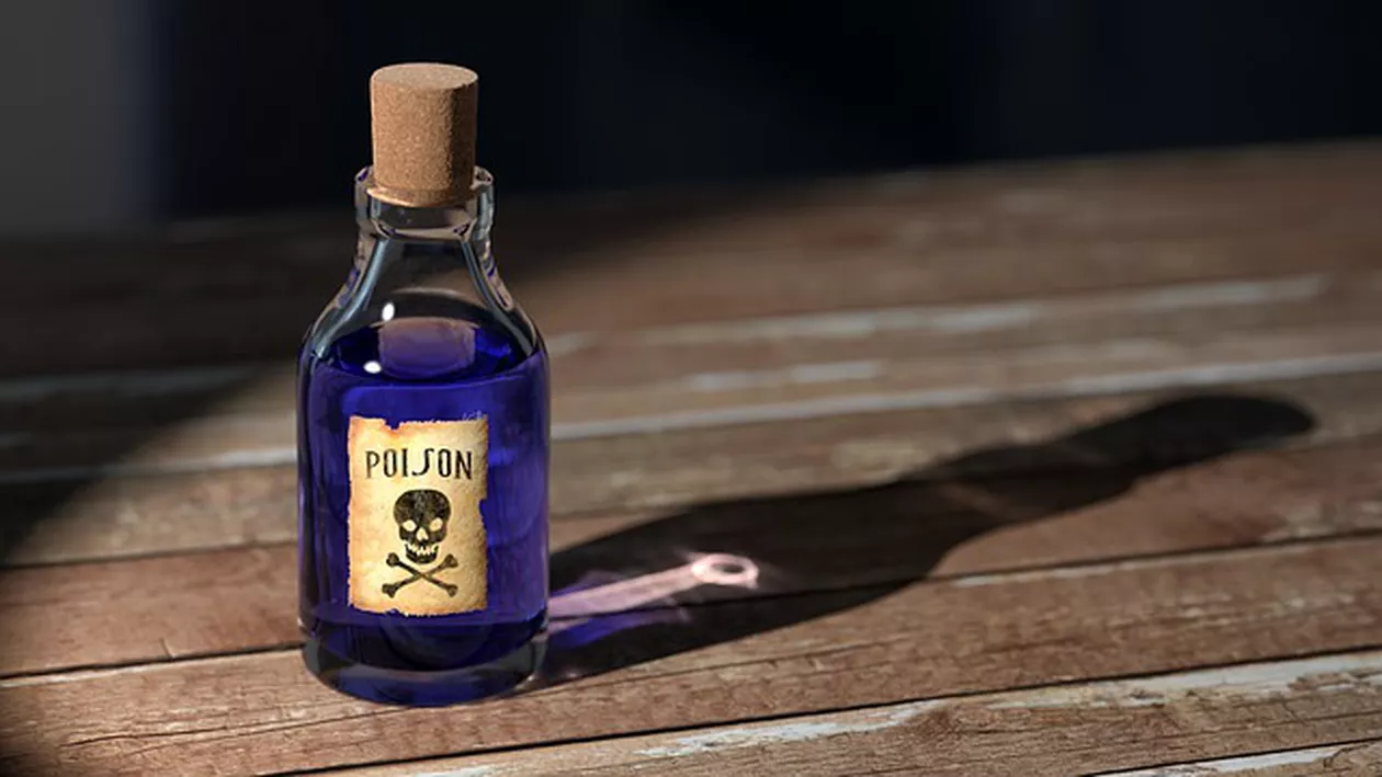 Un medic stomatolog se ZBATE între viață și moarte, după ce s-a INTOXICAT cu alcool metilic