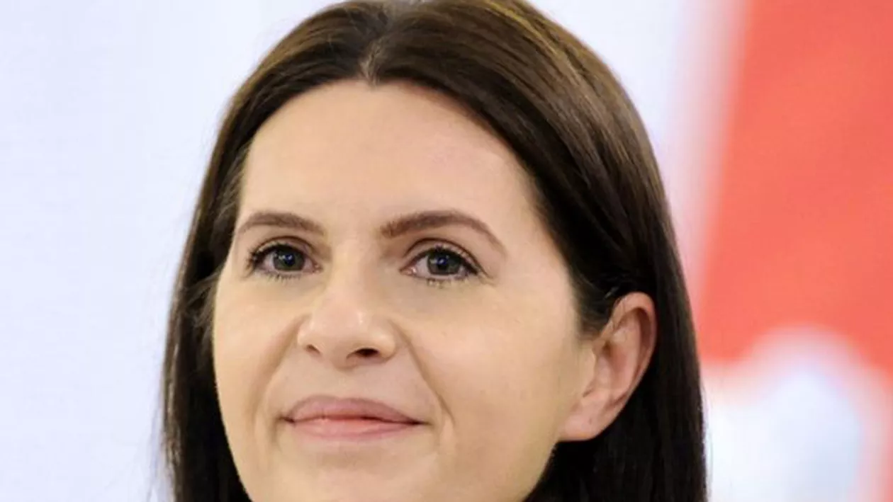 Adriana Săftoiu are conturile BLOCATE de Fisc. Deputata nu ar fi primit o înștiințare privind proprirea acestora: 'Să mori tu, ANAF?'