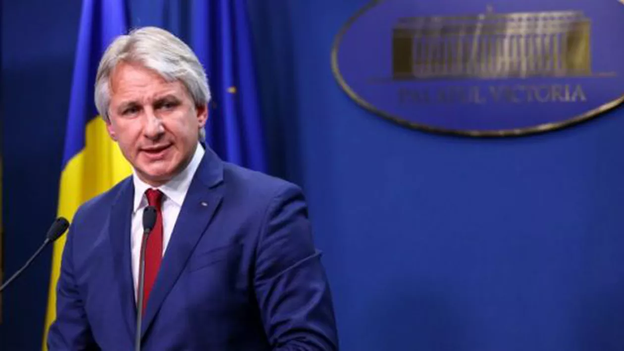 Teodorovici 'DISCOTECĂ' a negociat la Bruxelles cu ȚUICA și PALINCA pe masă. Momente savuroase la reuniunea miniștrilor de finanțe din Uniunea Europeană
