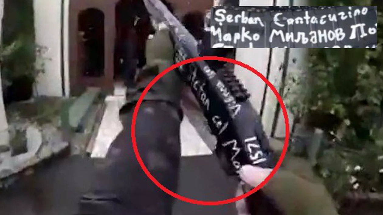 Autorul MASACRULUI din Noua Zeelandă pare că avea scris pe armă și numele lui ȘTEFAN CEL MARE. De asemenea, pe încărcător este scris și numele domnitorului Șerban Cantacuzino (FOTO)