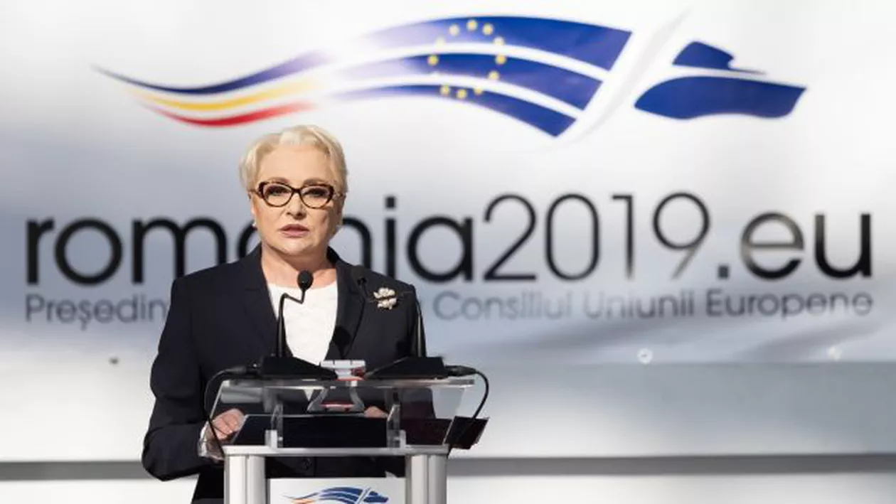 Viorica Dăncilă nu se abate de la cuvintele lui Dragnea. Premierul a preluat discursul șefului de partid: ”Problema autostrăzilor se rezolvă punând umărul la acțiune nu făcând circ și declarații politice”