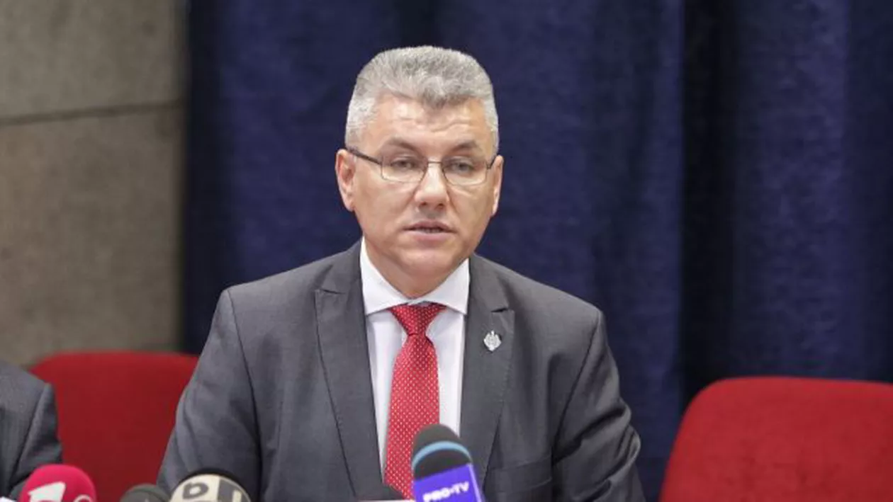 Cum vorbește ministrul Ioan Deneș în limba latină: A vrut să impresioneze audiența, dar a făcut o greșeală flagrantă (VIDEO)