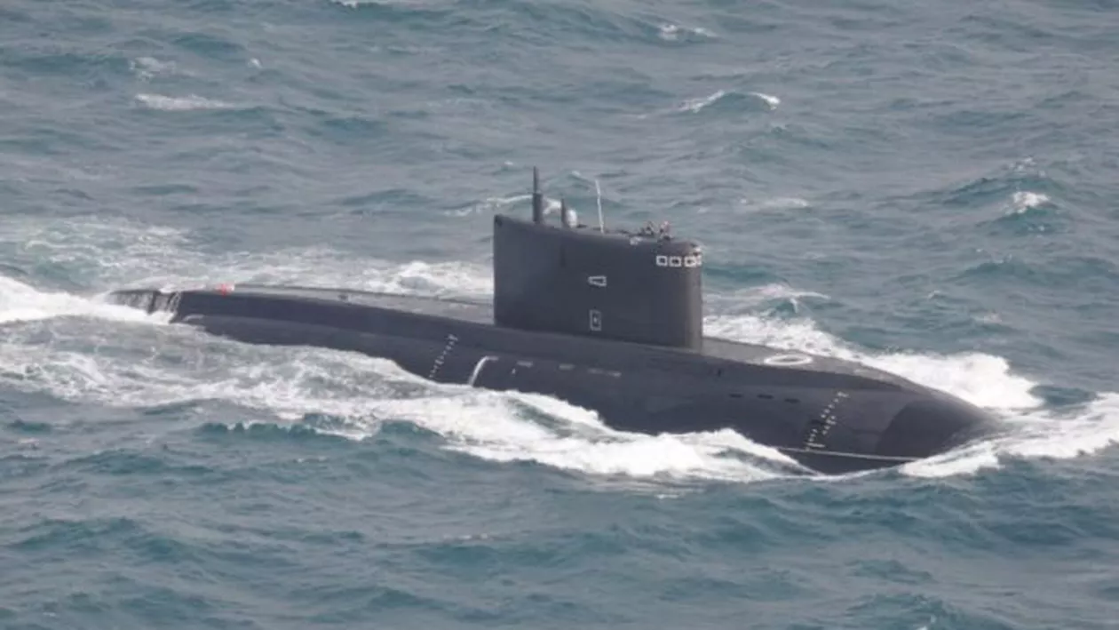 E OFICIAL! Rusia a adus la Marea Neagră submarinul cu care a BOMBARDAT Siria din Mediterană (VIDEO)
