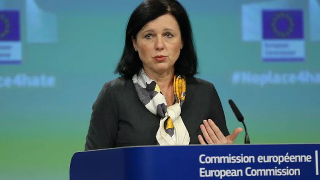 Reacţia comisarului pe Justiţie când a aflat că are dosar penal în România: Eram atât de fericită să vin aici și deodată am aflat despre asta...