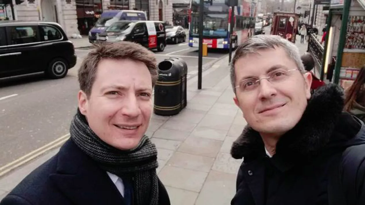 Un senator USR se dezice de Andrei Caramitru după ultimul derapaj: Un asemenea discurs nu mă reprezintă nici pe mine, şi vreau să cred că nu reprezintă nici partidul