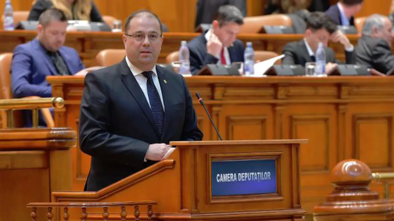Preşedintele executiv al PMP, Marius Pașcan: Am atacat în justiție înfiinţarea neconstituţională a Liceului Teologic Romano-Catolic din Târgu Mureş