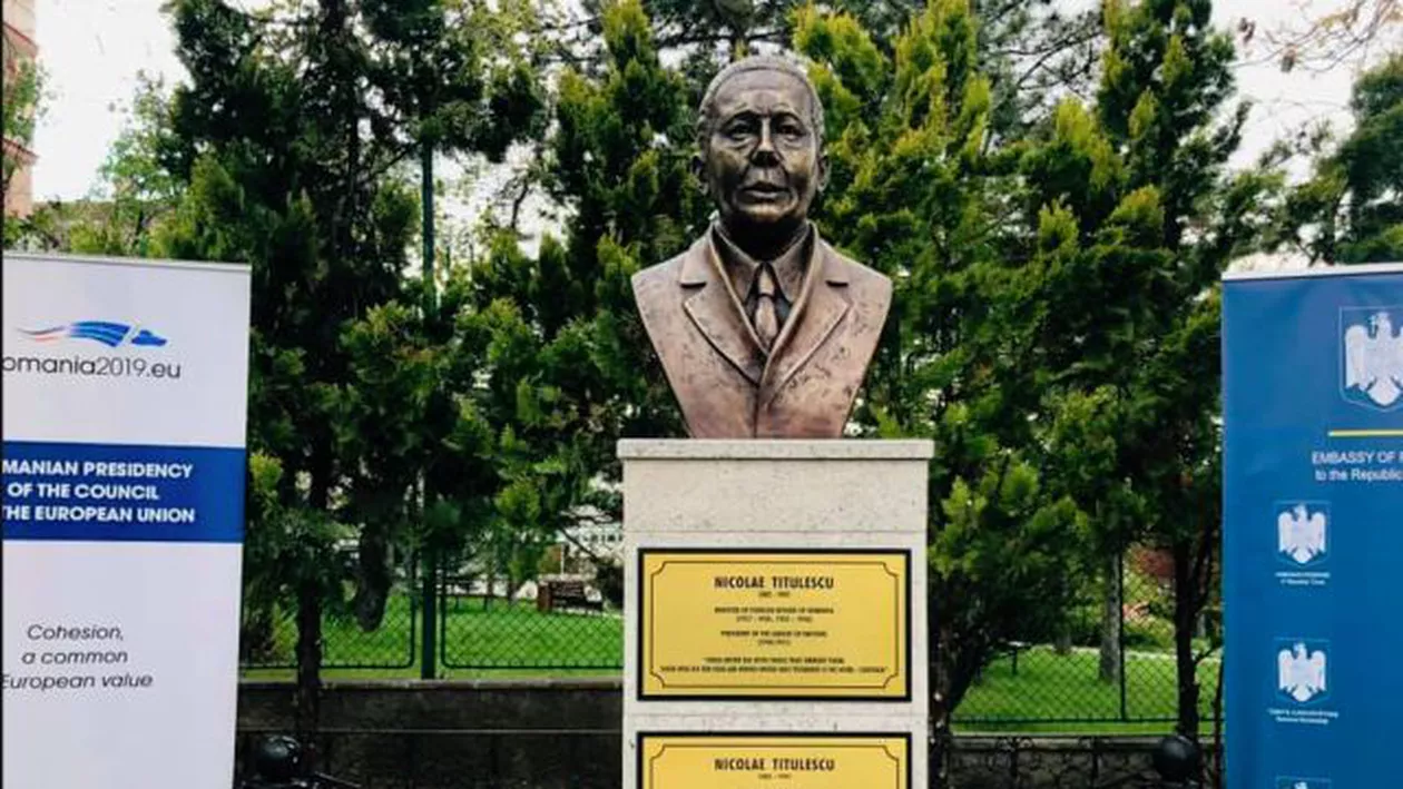 Teodor Meleşcanu a inaugurat Monumentului “Nicolae Titulescu” pe renumitul bulevard Ataturk din Ankara (FOTO)