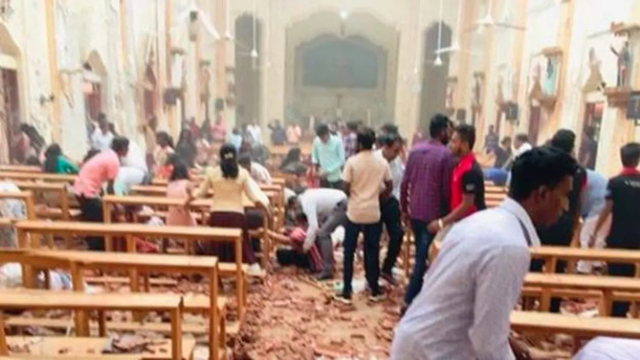 Teroarea continuă în Sri Lanka: O nouă explozie s-a produs aproape de capitala Colombo (VIDEO)