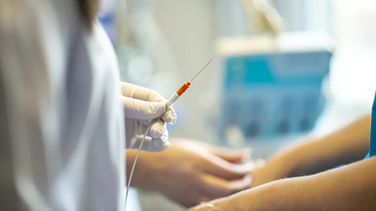 CUTREMURĂTOR! A infectat cu HIV peste 90 de pacienți, dintre care 65 sunt COPII! Toată lumea a rămas FĂRĂ CUVINTE