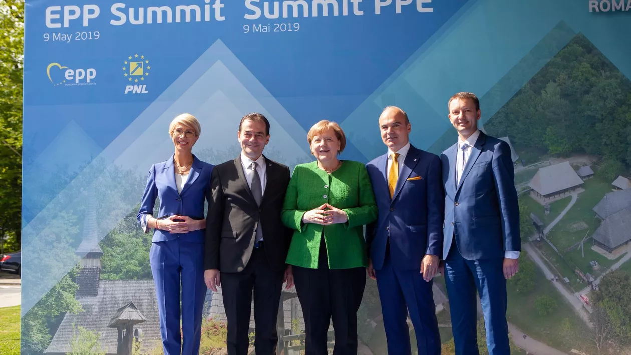Ludovic Orban, întrevedere cu Angela Merkel, la Summitul Partidului Popular European, găzduit de PNL, la Sibiu: 'Un eveniment fundamental pentru deciziile care se vor lua în continuare la nivel european' (VIDEO, FOTO)
