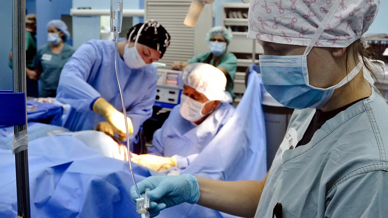Fostul președinte, OPERAT DE URGENȚĂ! Medicii au făcut ANUNȚUL! Da, e vorba chiar despre EL