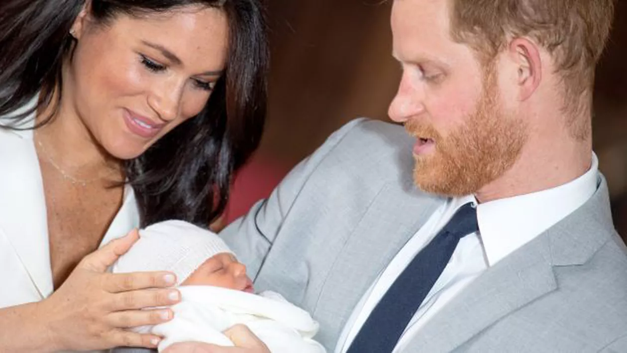 Vești BOMBĂ de la Palatul Regal! Anunțul a fost făcut! Ce a putut să facă Meghan Markle. Prințul Harry, lăsat MASCĂ