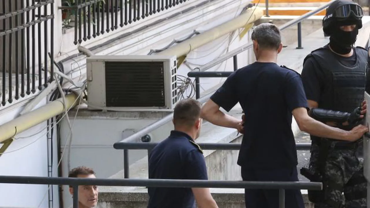 Radu Mazăre: În Madagascar am stat în genunchi și cu mâinile la ceafă. Mă voi descurca onorabil și demn în pușcăriile din România