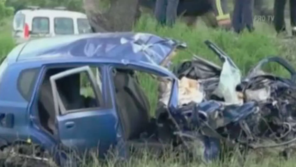 Doi albanezi, membri ai Corpului diplomatic, morți într-un accident pe DN 15