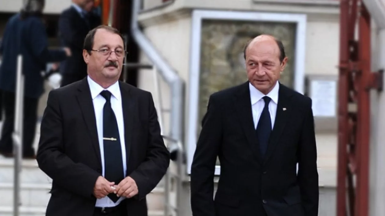 Fratele lui Traian Băsescu, implicat într-un accident rutier în Constanța (FOTO)