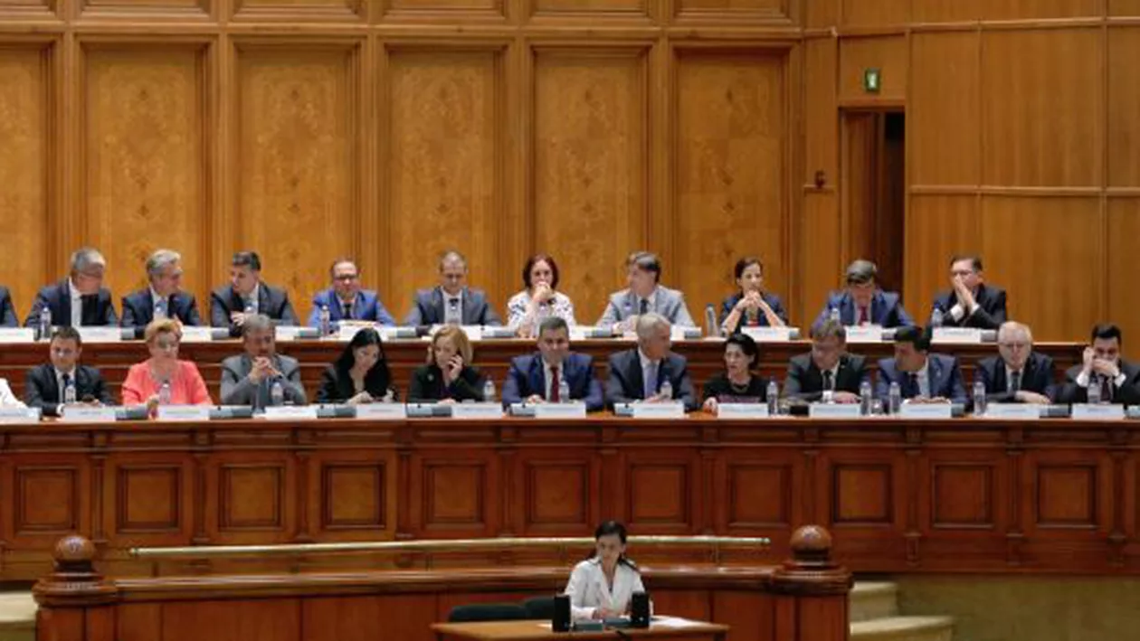 Moțiunea de cenzură a picat: Opoziția nu a reușit să strângă decât 200 voturi pentru a demite Guvernul Dăncilă