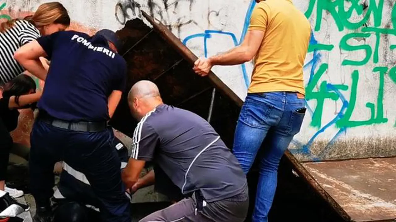 Intervenție INEDITĂ a pompierilor din Buzău! Ce au găsit salvatorii în subsolul unui bloc este de NEIMAGINAT (VIDEO)