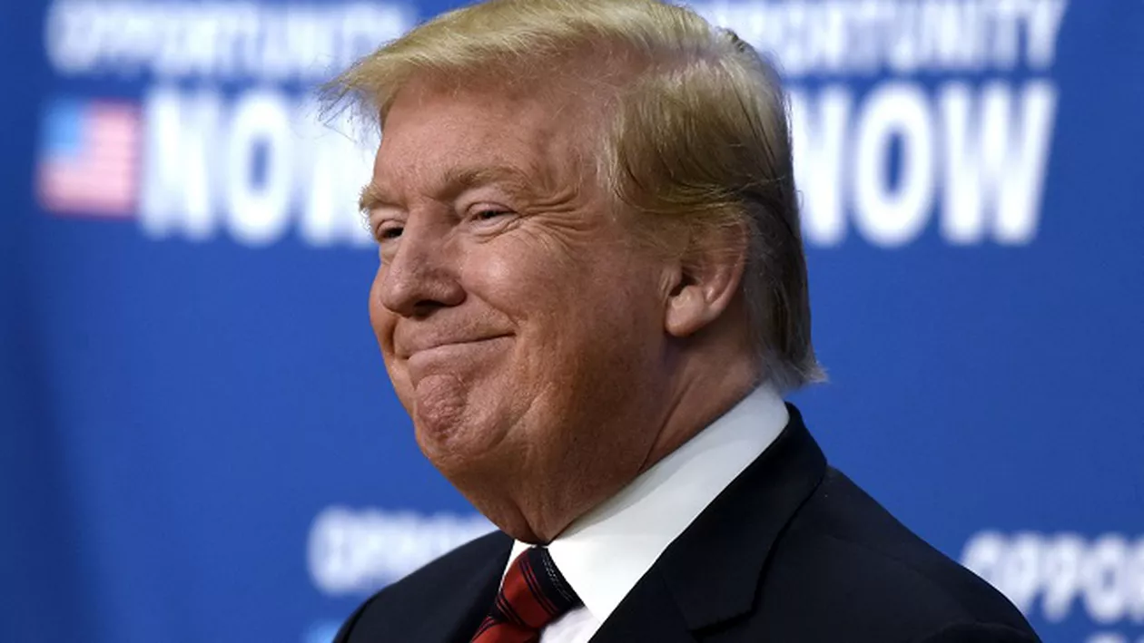 Donald Trump a ales noua ”voce” a Casei Albe! Noua secretară de presă vine să o înlocuiască pe Sarah Sanders