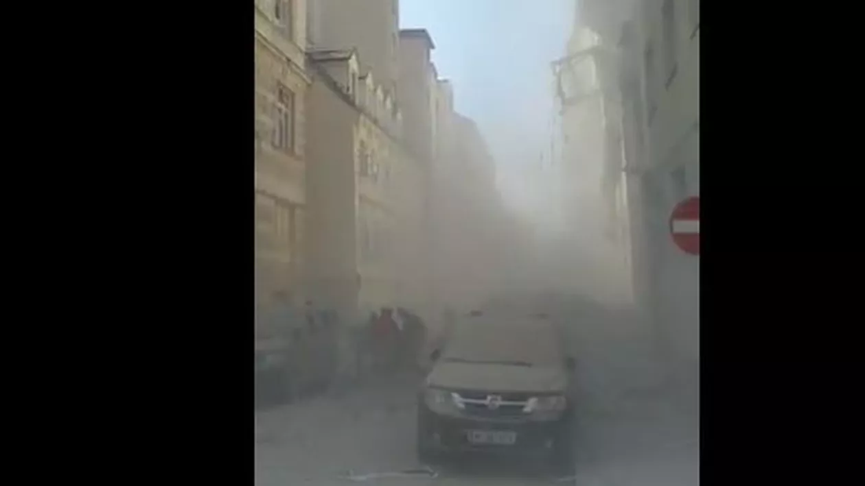 O clădire s-a prăbușit în capitală în urma unei explozii. Bilanțul victimelor (VIDEO)