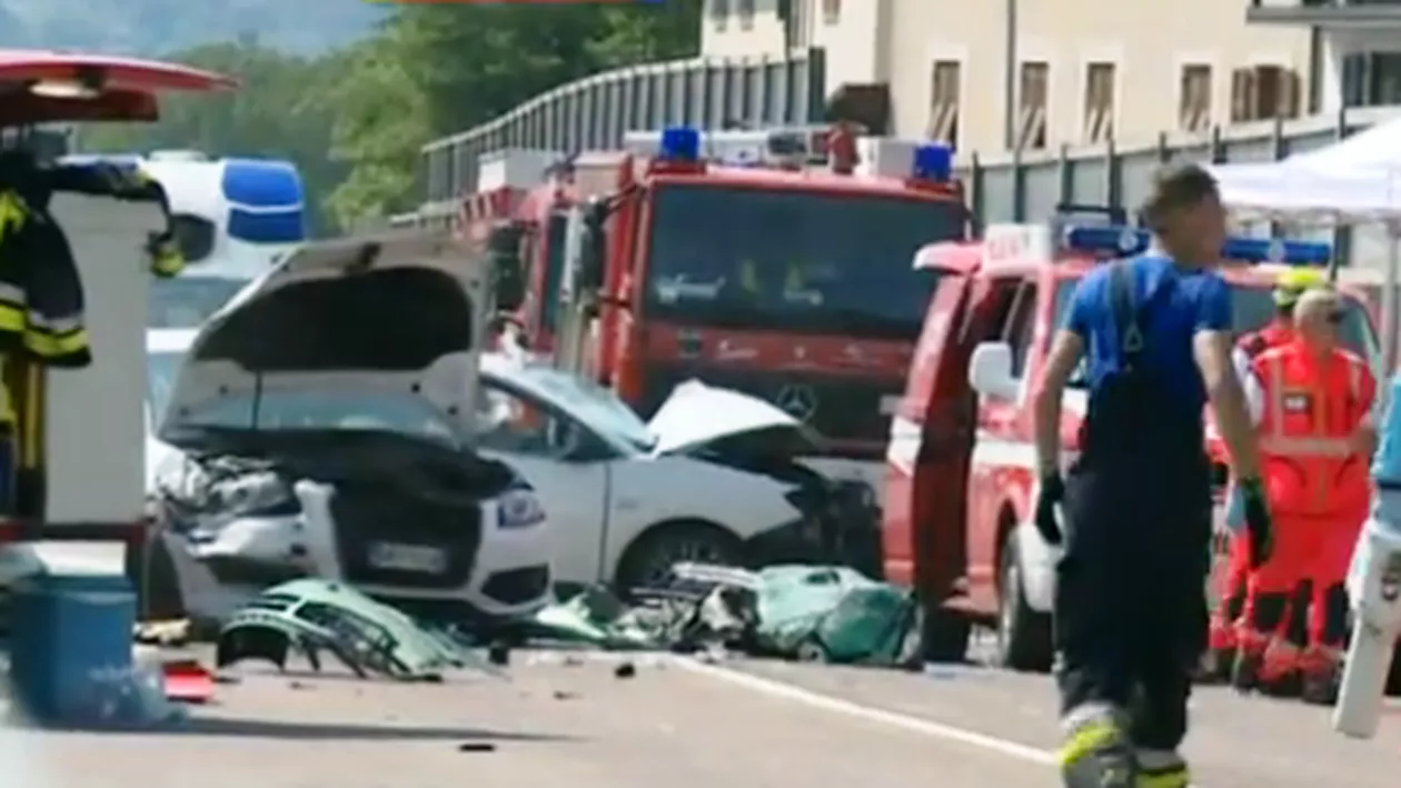 Italia: Un român a provocat un accident în lanț. Bilanțul sumbru al victimelor