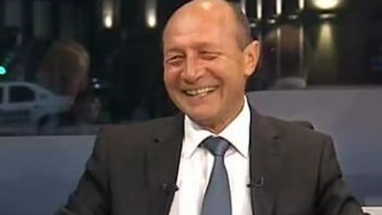 Traian Băsescu: Dan Barna e prea tânăr pentru funcţia de preşedinte. Chiar dacă simpatizez personajul, aş opta pentru Cioloş (VIDEO)