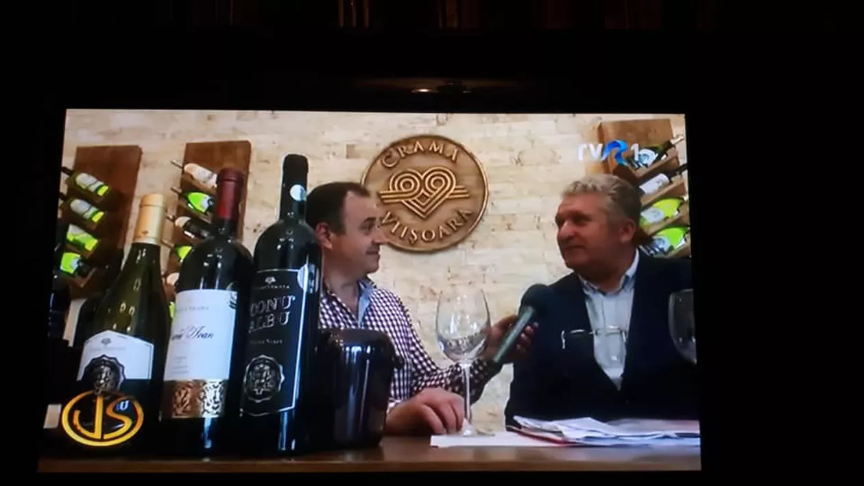 EXCLUSIV// CNCD a deschis o anchetă privind producătorul de vin care s-a lăudat cu afacerile cu virgine şi a prezentat certificatele de la ginecolog ale angajatelor pe postul public de televiziune (VIDEO)