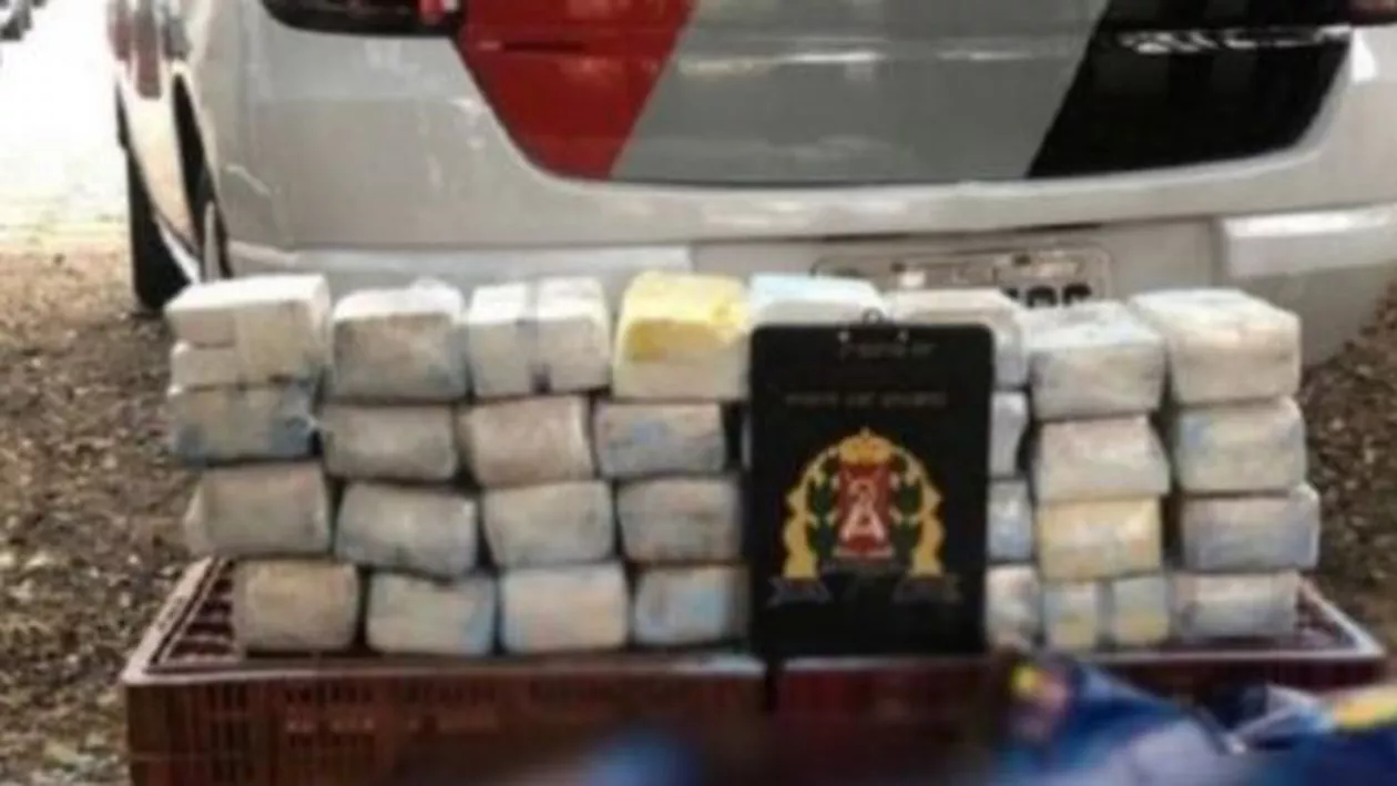 Clienţii unui supermarket au cumpărat cocaină în loc de detergent