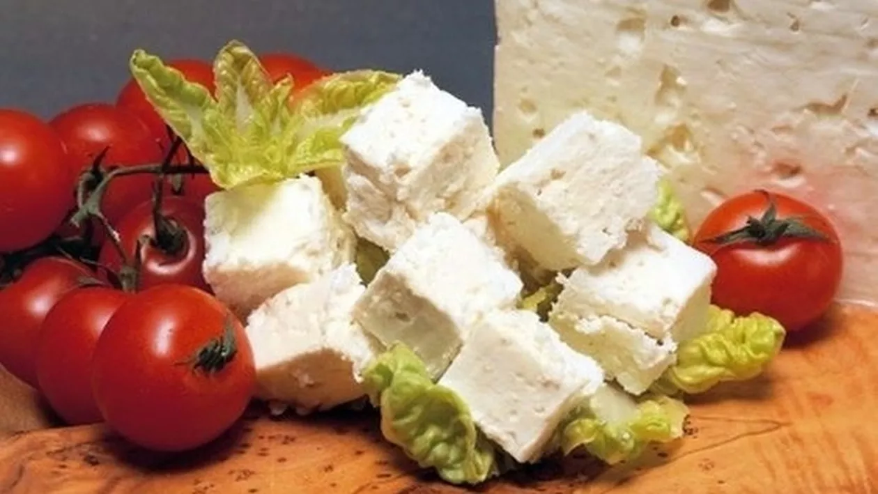 Sectorul alimentar autohton, la pământ: Importăm peste 8.000 de tone de unt și 70.000 de tone de brânză. Exporturile sunt nesemnificative