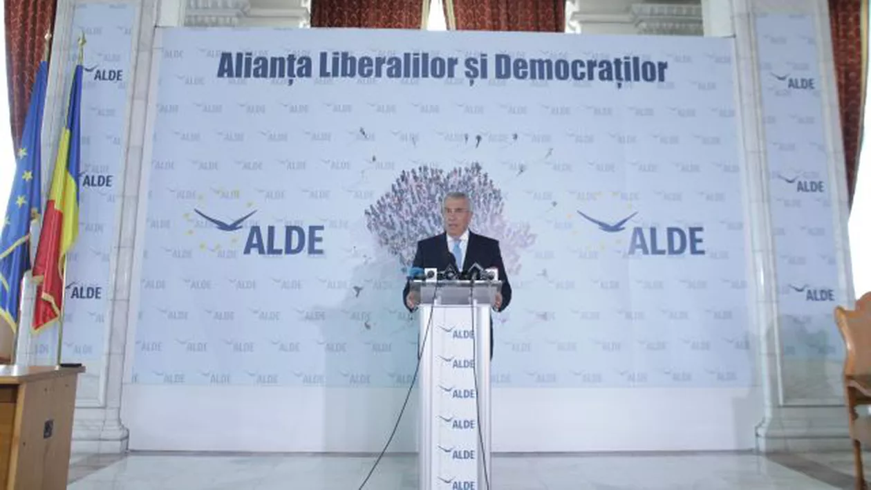 Tăriceanu îi cere lui Victor Ponta să intre la guvernare: 'Am reface configurația de după alegerile din 2016'