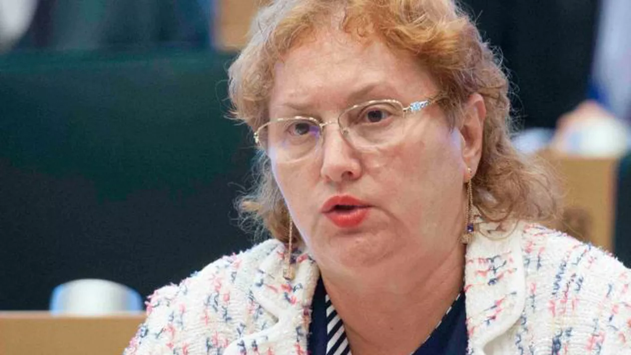 Avocatul Poporului s-a sesizat în cazul fetei din Galați plină de sânge, în care polițiștii sunt bănuiți de neglijență