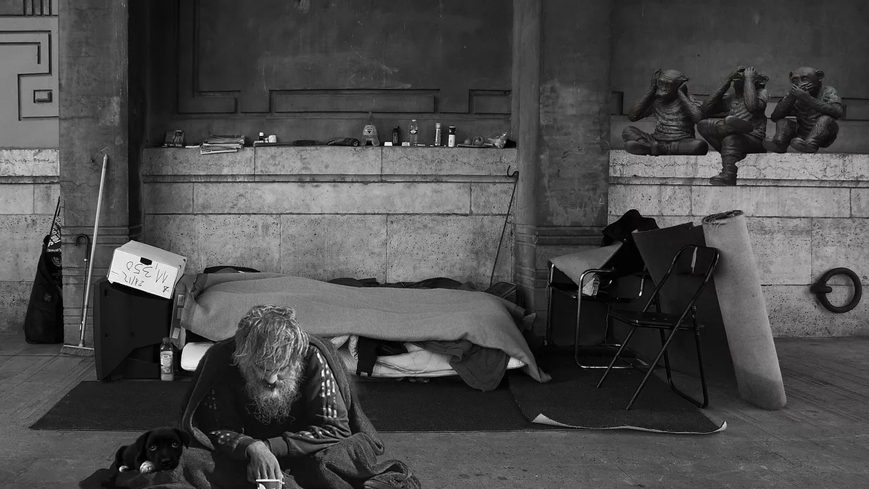 Orașul european în care cerșetorii au nevoie de PERMIS pentru a cere bani pe străzi: Ce taxă trebuie să plătească aceștia începând de luni