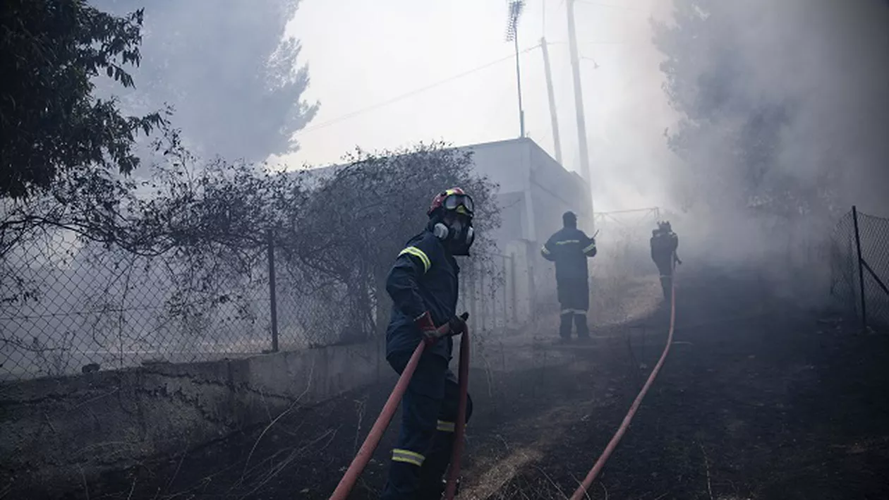 Nouă zone din Grecia au fost incluse sub avertisment de risc RIDICAT de incendii de vegetaţie