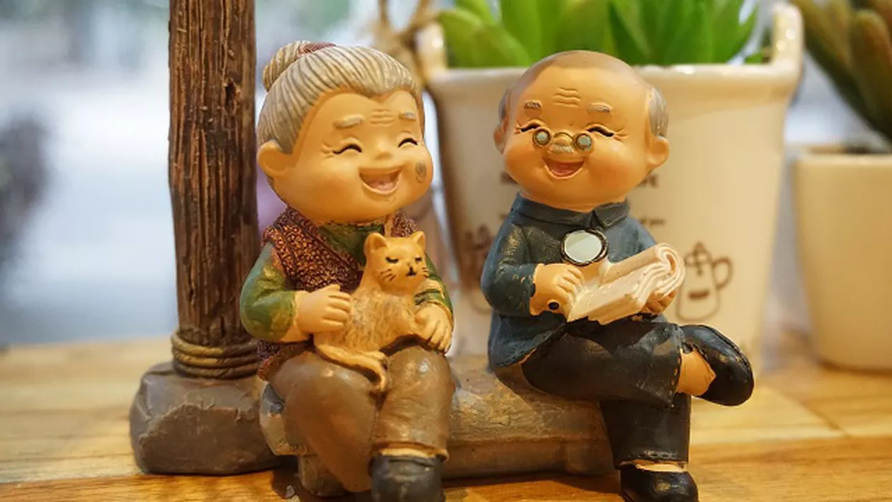 Vârsta de pensionare e din nou schimbată: Află rapid data exactă la care ieşi acum la pensie la termen sau anticipat