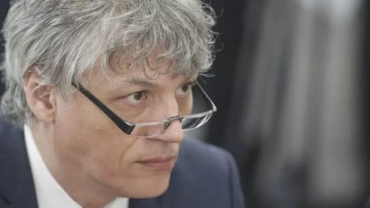 Senator PSD, despre Cioloș și Barna: “Ăştia nu sunt decât nişte descreieraţi care vor să ducă România în sapă de lemn”