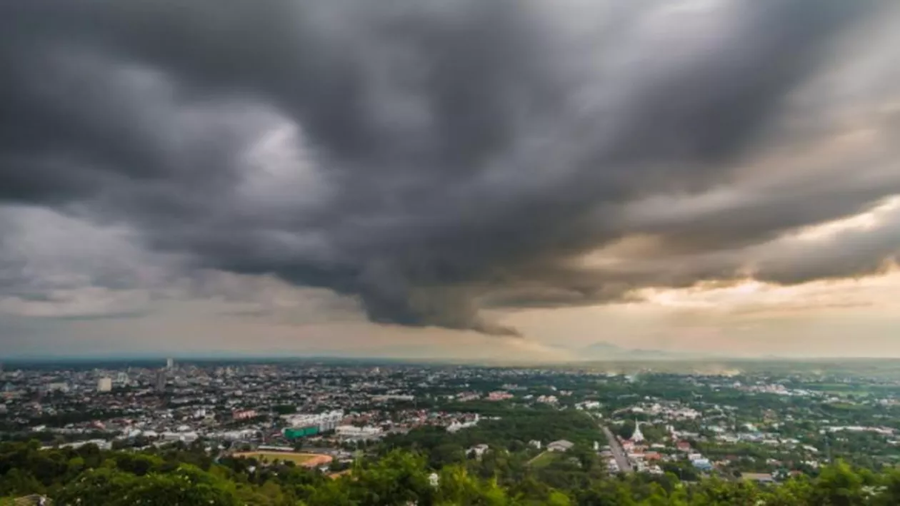 ANM a făcut anunțul: 16 județe, sub AVERTIZARE METEOROLOGICĂ! Mai sunt doar câteva ore...