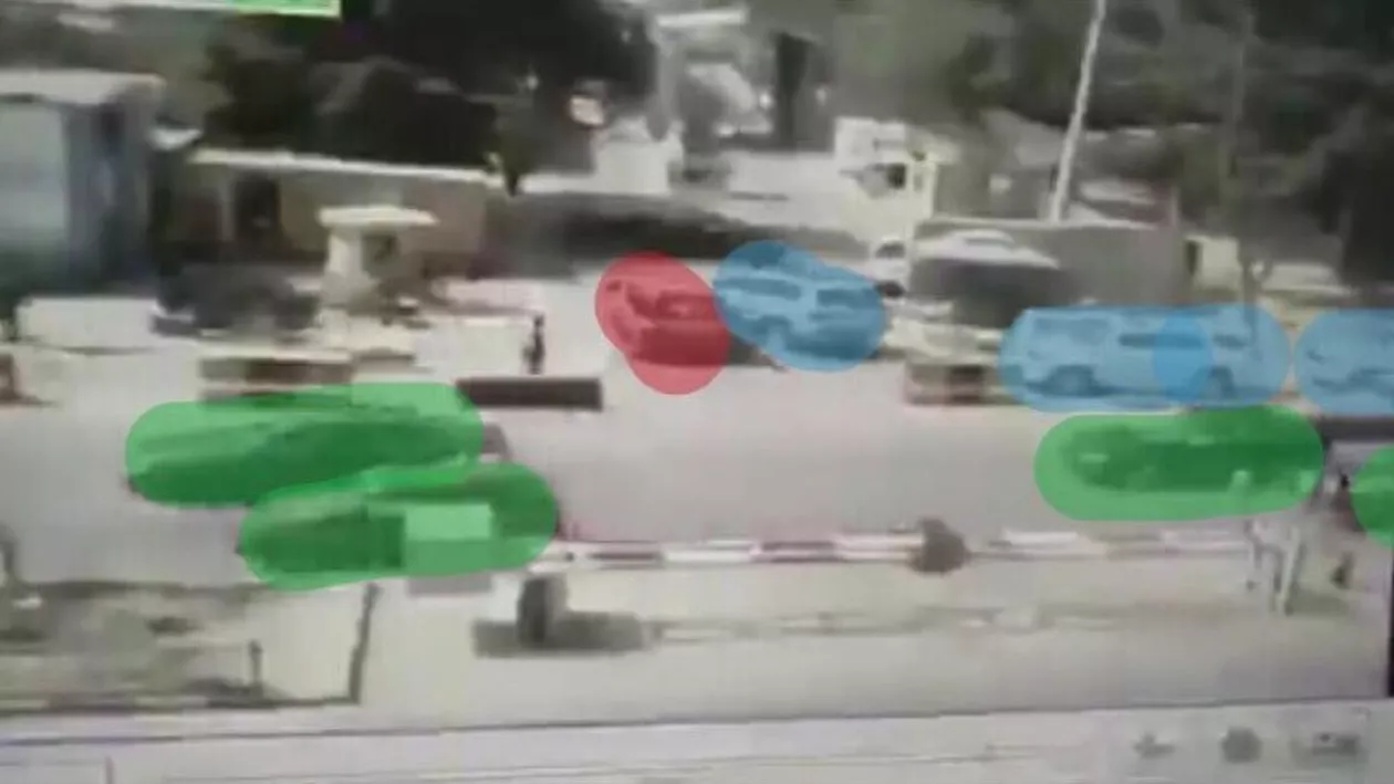 UPDATE // Un militar american și-a pierdut și el viața în urma exploziei. Ținta atacului terorist de joi din Kabul ar fi fost exact convoiul militar în care se afla militarul român ucis (VIDEO)