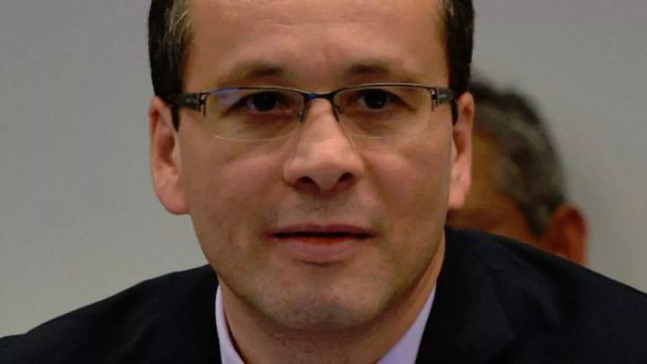 Cornel Feruță, șeful AIEA, vizită de urgență în Iran. Diplomatul român se duce la Teheran, la doar o zi de la anunțul islamicilor că merg mai departe cu programul nuclear