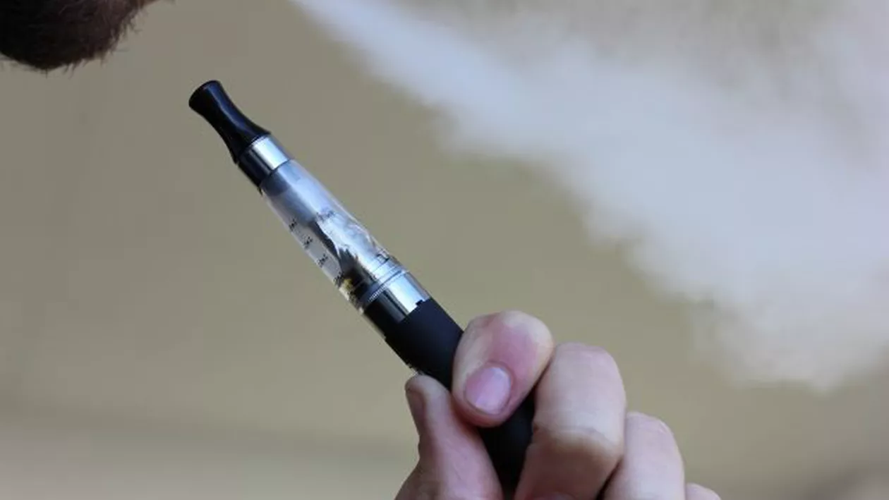 Administrația Trump vrea să interzică țigările electronice aromate. Liderul de la Casa Albă: 'Nu putem permite ca tinerii noștri să fie atât de afectați'