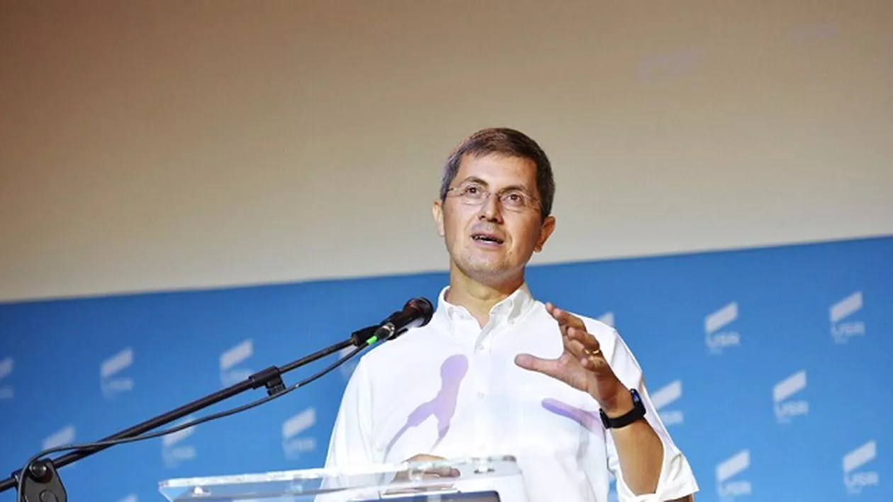 UPDATE // Dan Barna, validat pentru un nou mandat de Președinte USR. Ce mai urmează (FOTO)