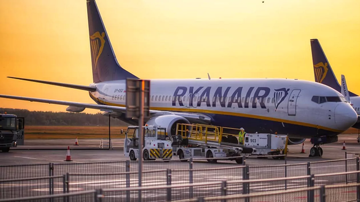 Ryanair, paralizată de o cădere a sistemului informatic. Unii clienți au trebuit să plătească taxe adiţionale pe aeroport